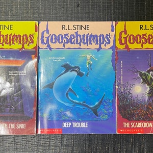 GooseBumps / R.L. Stine / Vintage Horror / Mystery Books / 1990s image 6