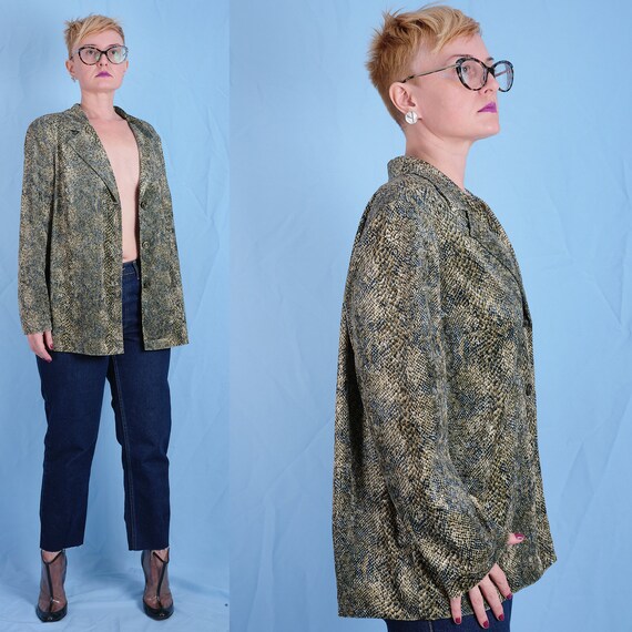 90s/2000s snake pattern women's blouse. Vintage ov