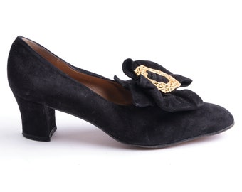carvela black suede court shoes