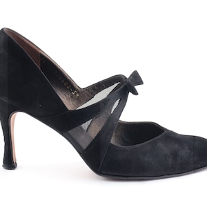 Y2K GINA pointed toe Mary-Jane heels. Vintage luxury English glamour suede pumps from the early 2000s.