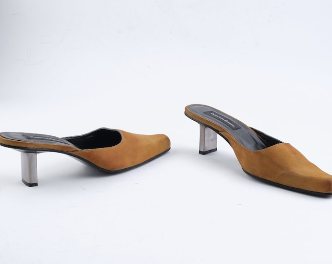 Y2K Ochre Color Kitten Heel Pointy Mules Paco Del Hierro. 2000s Uxury Ochre Suede Khaki