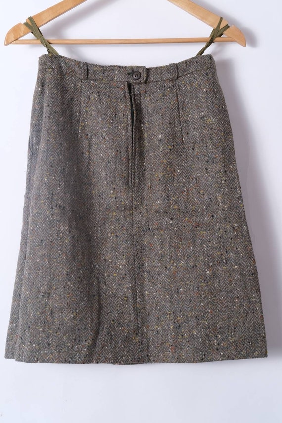 90s / 80s boucle  herringbone skirt.  vintage pla… - image 4