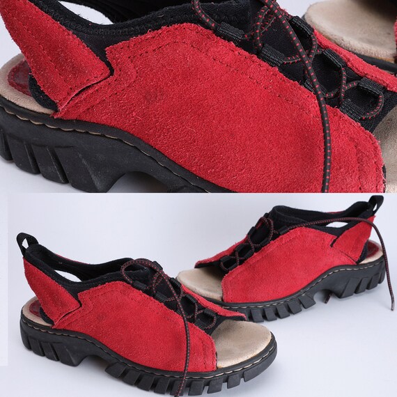 2000s Clarks Springer Sandals. Y2K 