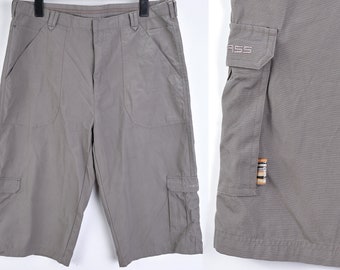 2000s  3/4 low waist cargo loose pants. Y2k unisex khaki grey  loose cargo bottoms shorts. Vintage gorpcore streetwear cargo pants. Size XL