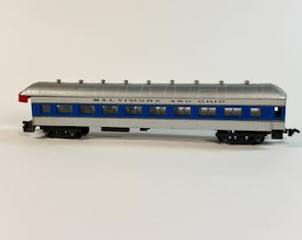 Rivarossi Italy (pullman St. Croix) Passenger Car 11 1/4 Inches