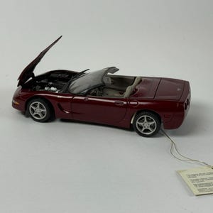 Franklin Mint 2003 Corvette Collectible Maroon Convertible Die cast  No Roof