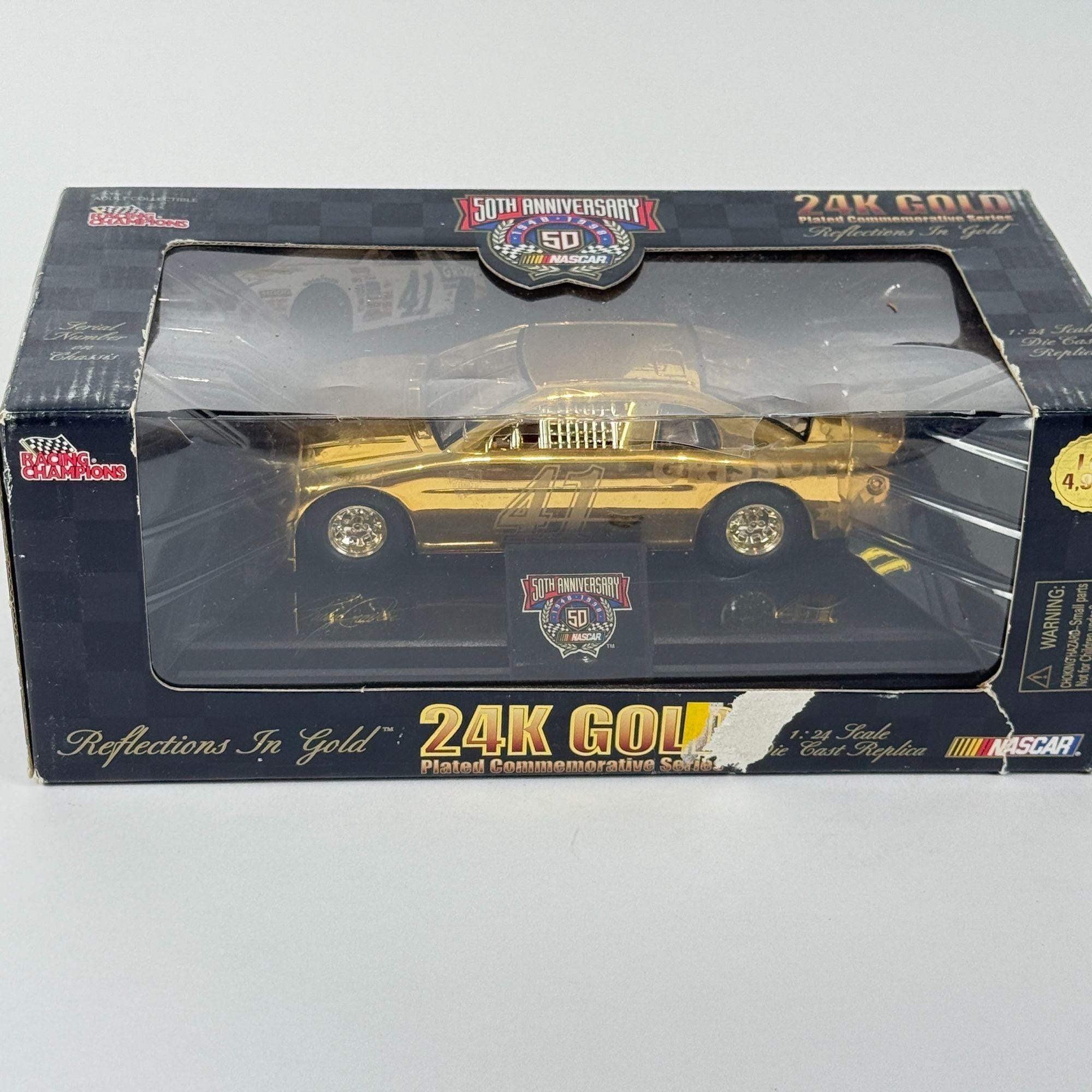 希少！金メッキ！ナスカー　ミニカー　M&M 1/24スケール　24Kゴールド s-l1200.png