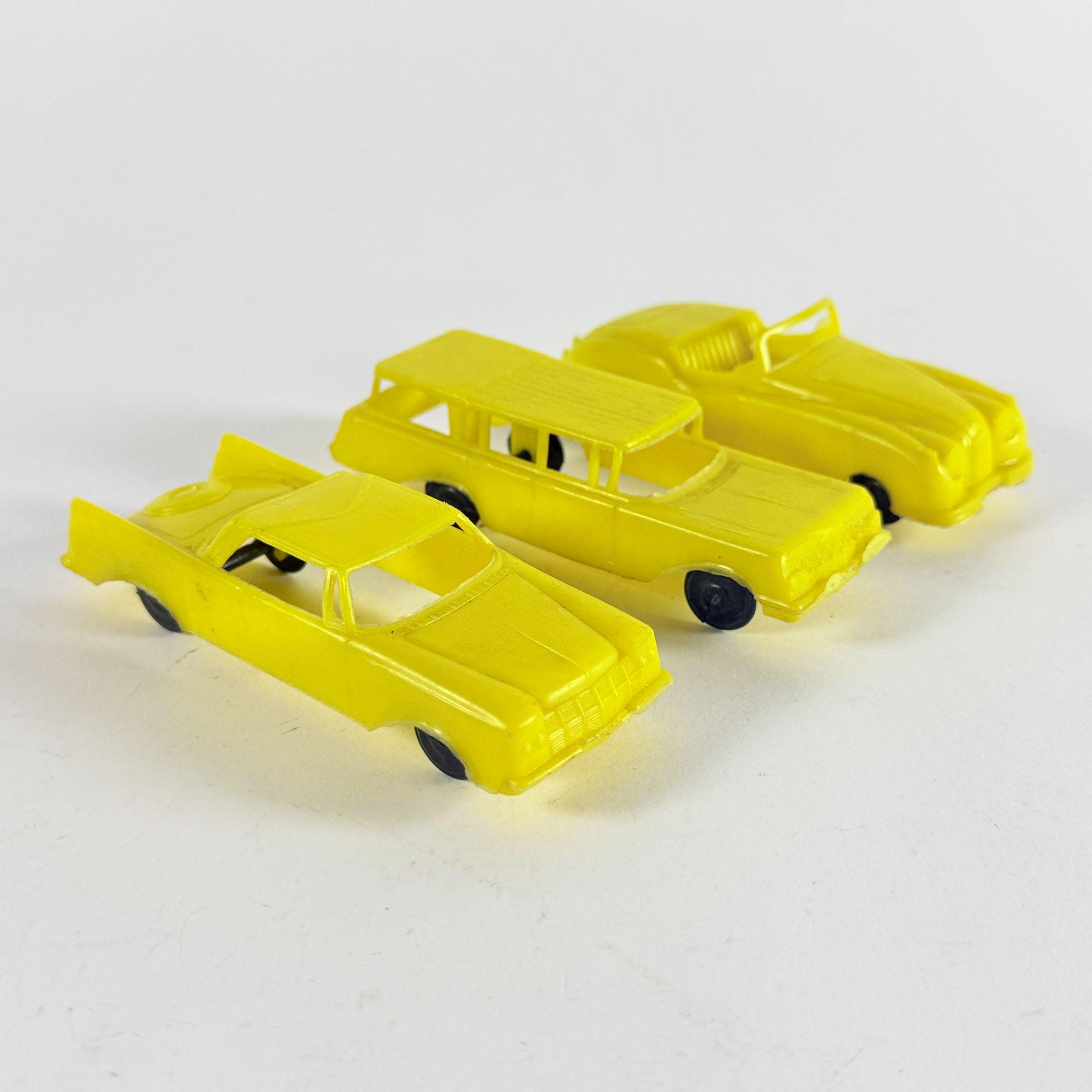 Vintage Wagon Yellow - Etsy