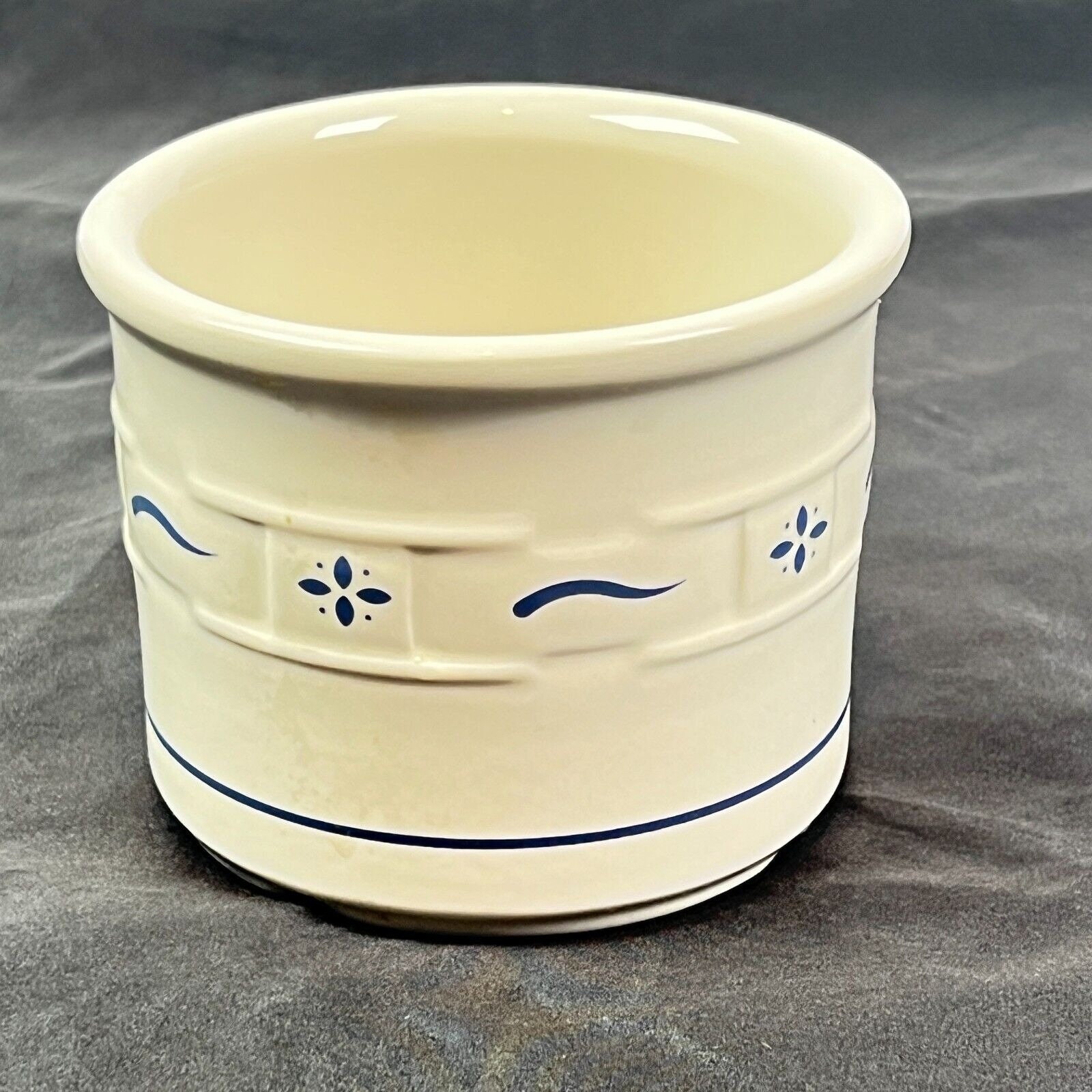 Longaberger, Accents, 2 White Blue Woven Traditions Longaberger Pottery  Herb Pots