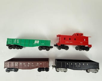 Lionel Vintage O Gauge 3 Coal Cars  & Caboose