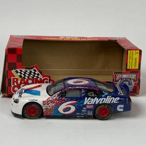 Racing Champions NASCAR Valvoline #6  Mark Martin 1:24 Diecast Car 50th Anniversary Man Cave