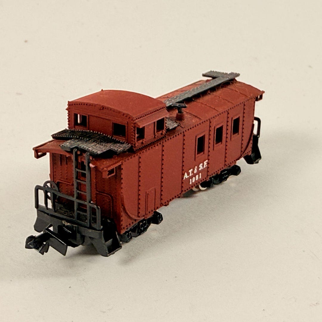 Life-like N Scale Santa Fe ATSF Caboose Train Car 1951 AT&SF 7710 Red ...