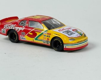 Racing Champions 1997 NASCAR Kellogg’s Monte Carlo Terry Labonte #5 DieCast Car
