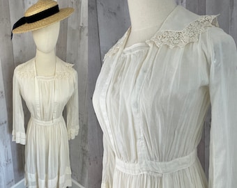 1910s Edwardian Day Dress Antique Ivory Batiste Cotton Jrs/XS Girls