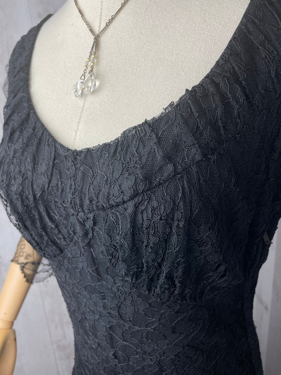 1930s Antique Dress Jet Black Vintage Lace M/30”W… - image 6