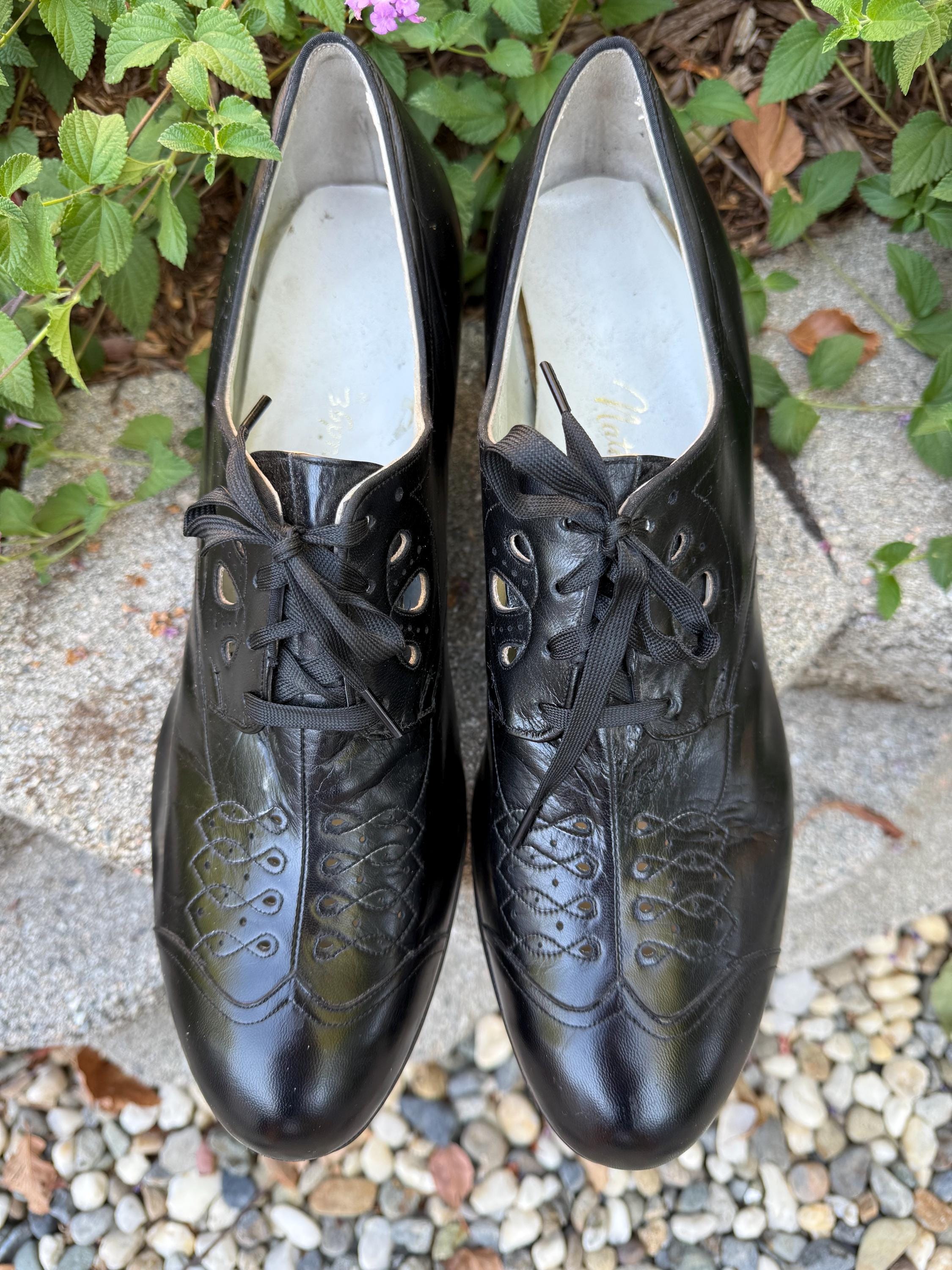 NOS 1930s Antique Granny Shoes ~ Stacked Heels Black Leather