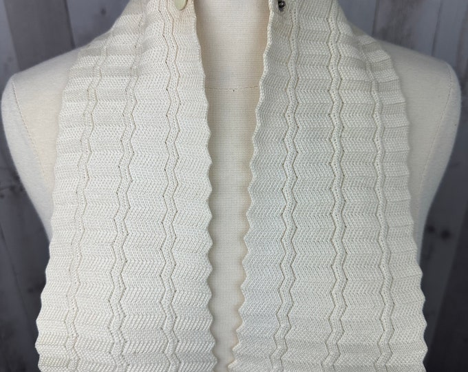 1890s~1900s Victorian Childrens Neck Scarf ~ Knitted Eggshell/Off White Collar w/Snap Closure ~ One Size Fits Most OSFM