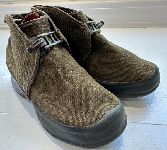 1920s Antique Childrens Arctic Boots One Buckle Latch Canvas Plain Edge Rubber Vintage Labeled Childrens 6.5US Very RARE