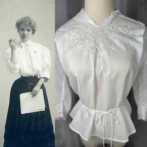 1910s Victorian/Edwardian Antique Waist Shirt -  White Batiste Cotton Embroidered Floral 1900s Blouse S/M