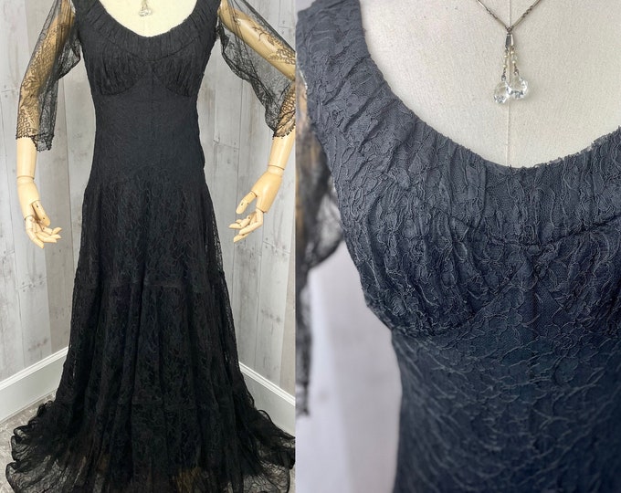 1930s Antique Dress Jet Black Vintage Lace M/30”Waist