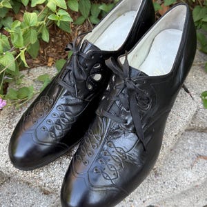 NOS 1930s Antique Granny Shoes ~ Stacked Heels Black Leather Oxford 1940s Vintage 11” Length - New Old Stock!