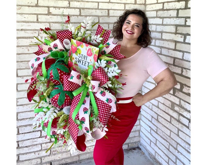 Strawberry Wreath for Front Door, Stay Sweet Summer Wreath, Pink and Red Polka Dot Bow, Fruit Wreath, Farmhouse Kitchen Decor