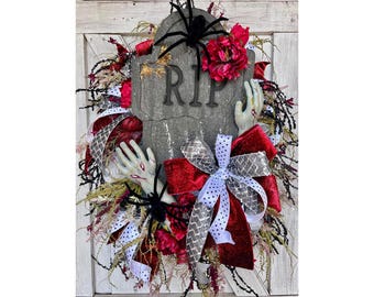 Scary Halloween Wreaths for Front Door, Halloween Decor for Home, Outdoor Halloween Decorations, Elegant Halloween Wreaths and Door Decor