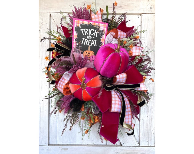 Halloween Wreath for Front Door, Classroom Halloween Wreaths and Door Decor, Outdoor Halloween Decorations, Pink Halloween Wreath