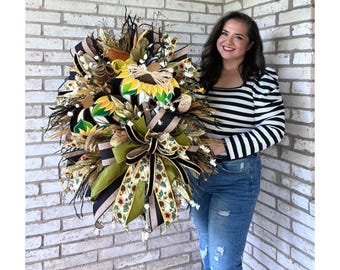 Fall Wreaths for Frint Door, Fall Sunflower Wreath, Handcrafted Sunflower Elegance Wreath, Luxury Fall Statement Piece for Your Home