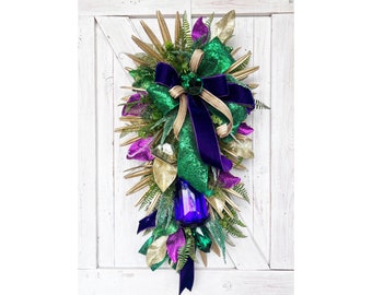 Elegant Mardi Gras Wreath for Front Door, Mardi Gras Wreath with Jewels, Unique Mardi Gras Wreath, Mardi Grad Swag with Jewels