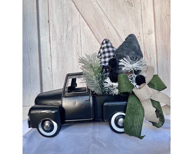 Farmhouse Christmas Centerpiece for Table, Rustic Christmas Tablescape with Buffalo Plaid, Farmhouse Truck Centerpiece for Christmas