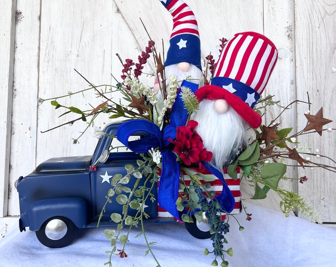 Patriotic Centerpiece for Coffee Table, Rustic Patriotic Gnome Centerpiece, Rustic Patriotic Truck Decor, Rustic Patriotic Home Decoration