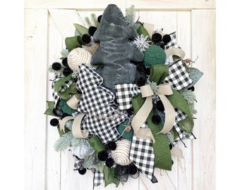 Farmhouse Christmas Wreath for Front Door, Rustic Christmas Decor for Front Porch, Rustic Christmas Wreath with Buffalo Plaid