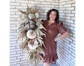 Neutral Fall Wreath for Front Door, Fall Wreath with Pumpkins, Fall Swag for Front Porch Decorations, Fall Decorations with Nuetral Colors