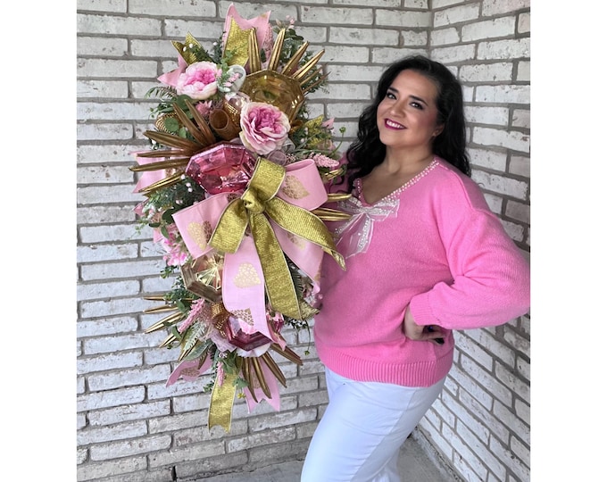 Romantic Valentines Day Wreath for Front Door, Valentines Day Swag with Jewels, Jewel Wreath for Valentines Day, Gift for Mothers Day
