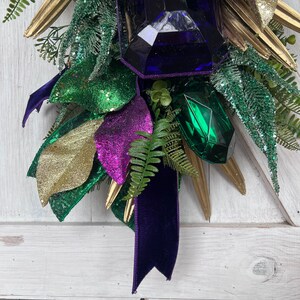 elegant mardi gras wreath