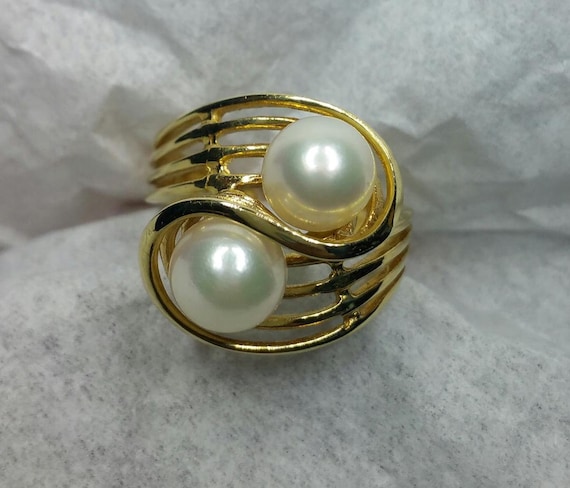 14 kt. yellow gold ladies 2 pearl estate ring fin… - image 1