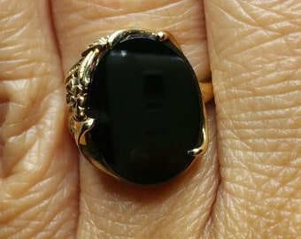 Ladies Estate Yellow Gold Onyx Ring