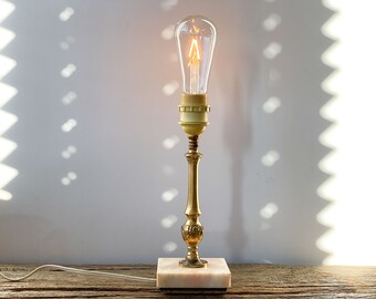 support de lampe de table en laiton vintage sur base en marbre, support de lampe Hollywood Regency, pied de lampe en laiton des années 70, Soporte de lámpara de latón, 황동 램프 스탠드