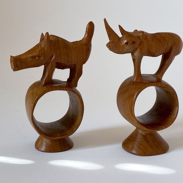 Vintage Hand Carved Wood Animal Napkin Rings,木製アニマルナプキンリング,Ronds de Serviette Animaux en Bois,나무 동물 냅킨 링,木製動物餐巾環,Servilleteros de Animales