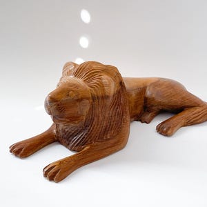 Lion Sculpture Wood,Vintage Wood Statue Lion,Antonio Julião,Brazilion Home Art,Leão em madeira,Lion en Bois,León de madera,Legno di quercia