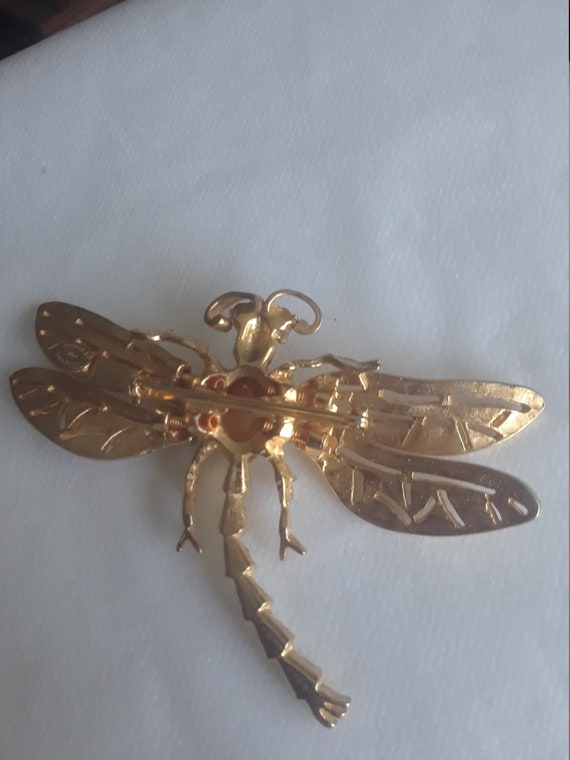 A beautiful dragonfly pin with trembling wings - image 4