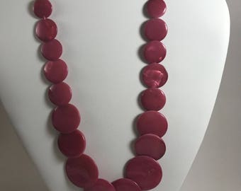 Classic Pink Flat Beaded Necklace