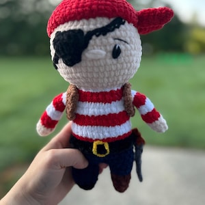 PATTERN || Crochet Pirate