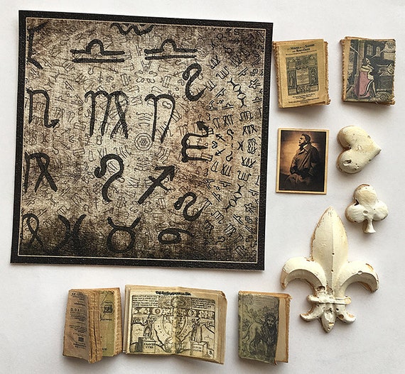 Dollhouse Fortune Teller Psychic Room Decor