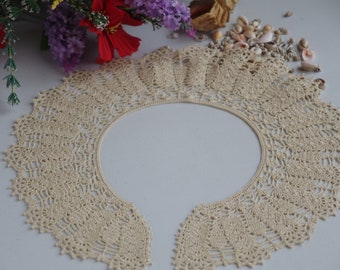 Handmade Crochet Collar – Vintage Style Detachable Cotton Lace Collar – Beige Crochet Neck Accessory for Dresses & Blouses