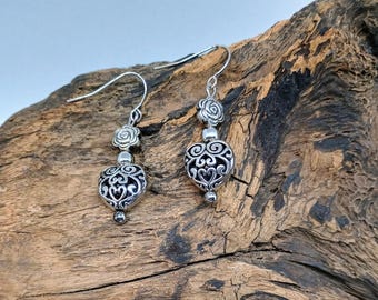 Silver Puffy Heart Filigree Earrings