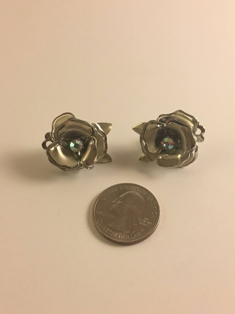 Vintage Coro Floral Silver Brooch and Earring Set Rose Shape with Aurora Borealis Rhinestones Vintage Jewelry