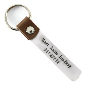 personalized keychain,leather keychain,aluminum keychain,customized keychain,bulk order keychain, graduation keychain,memory keychain