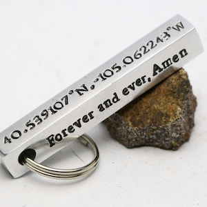 Personalized Mens Keychain,Personalized Keychain,Metal keychain,Custom Keychain Men,Keycahin,Key chain Aluminum Keychain,Keychain for Him